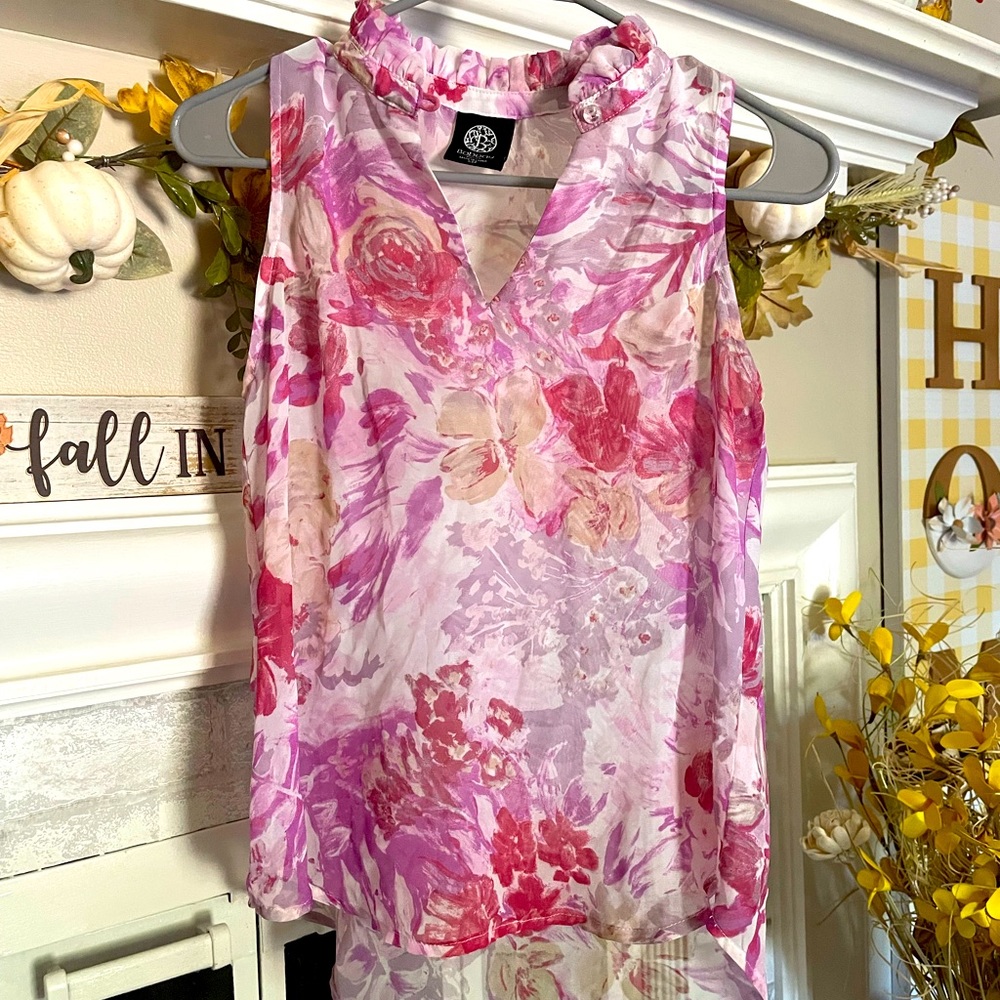 Sheer Floral Tank from Bobeau Size XS petite EEUC